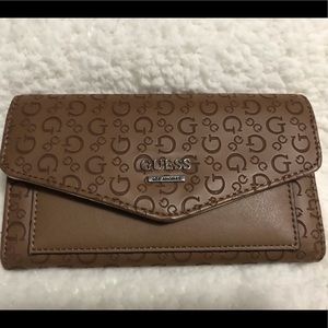 Guess wallet
